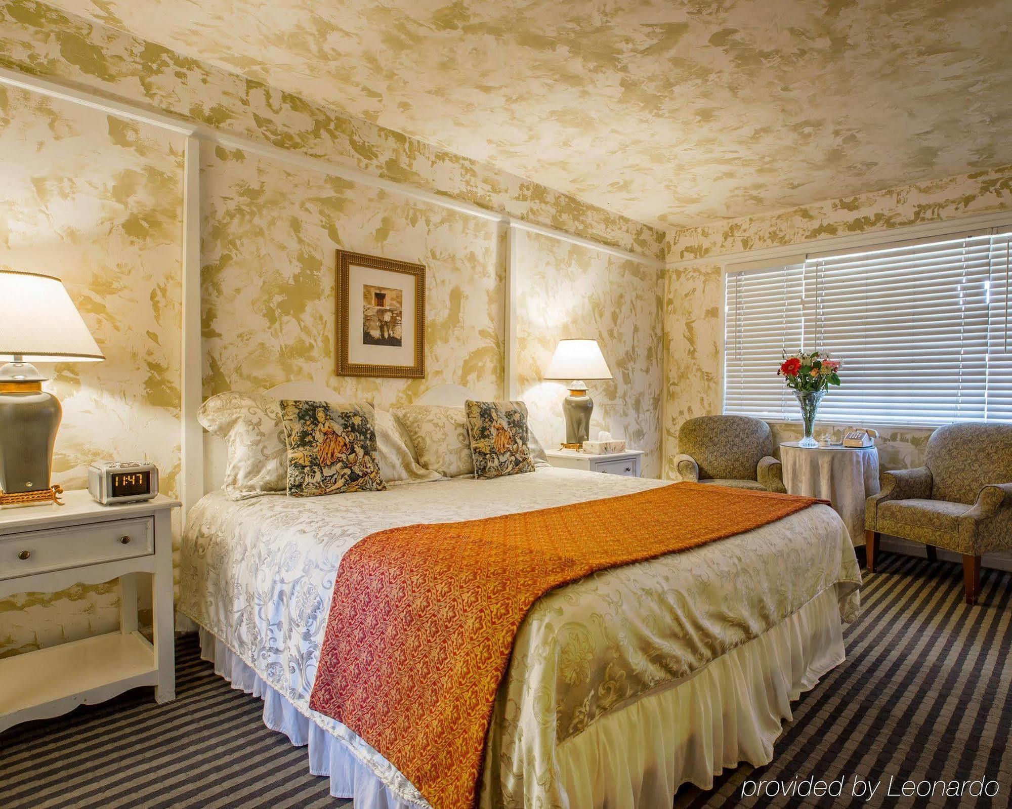 Clarion Collection Carmel Oaks Inn Carmel-by-the-Sea Exterior foto